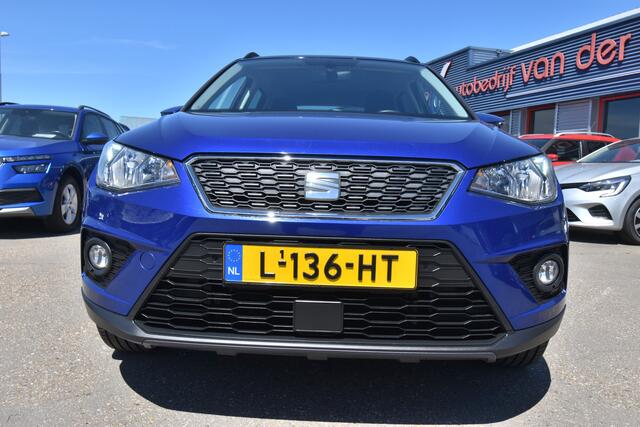Seat Arona 1.0 TSI Style Business Intense , CLIMATR , CR CONTR , A UITRIJ CAM , PDC V+A , NAVI , LMV16 ,