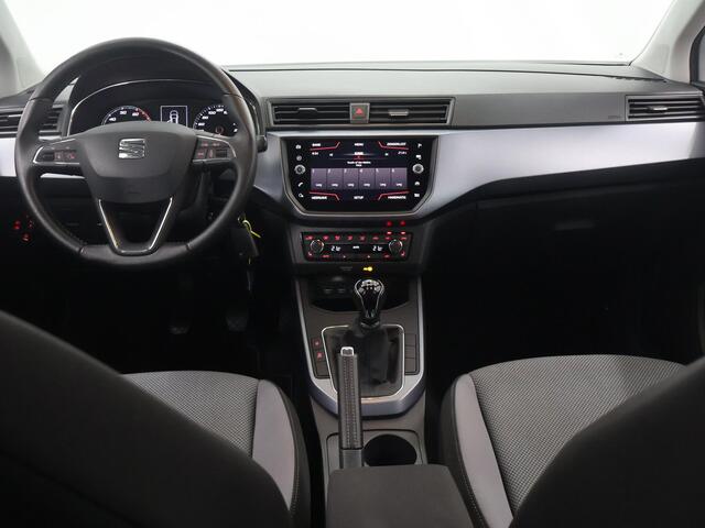 Seat Arona 1.0 TSI Xcellence Business Intense | Trekhaak | Navigatie | Climate Control | Cruise Control | Stoelverwarming |