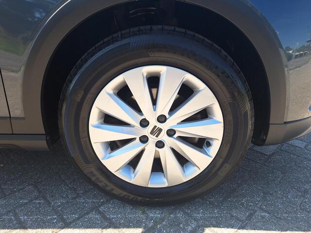 Seat Arona 1.0 TSI Style Business Intense App-Connect / Parkeersensoren / Navigatie / Airco / Bluetooth HAL