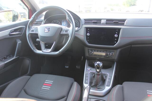 Seat Arona 1.0 TSI FR Business Intense, Trekhaak!