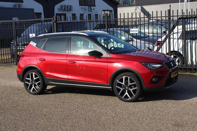 Seat Arona 1.0 TSI FR Business Intense, Trekhaak!