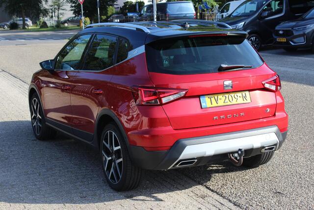 Seat Arona 1.0 TSI FR Business Intense, Trekhaak!