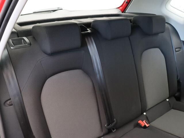 Seat Arona 1.0 TSI Style | Lage kilometerstand | Trekhaak | Parkeersensoren achter |