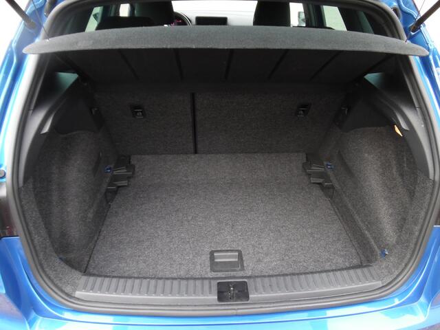 Seat Arona 1.0 EcoTSI FR Business Connect
