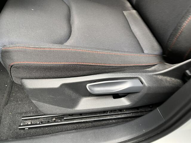 Seat Arona 1.0 TSI FR / AUTOMAAT/ PARK.SENSOREN V+A/ CAMERA/ LED PLUS/ STOELVERWARMING/ FULL LINK/ CRUISE/ RIJ-MODI/ NAVI/ DAB/ CLIMA/ 17'' LMV