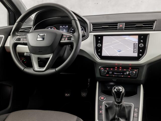 Seat Arona 1.0 TSI Xcellence Intense (APPLE CARPLAY, GROOT NAVI, CAMERA, KEYLESS, SPORTSTOELEN, GETINT GLAS, LED KOPLAMPEN, ADAPTIVE CRUISE, NIEUWSTAAT)