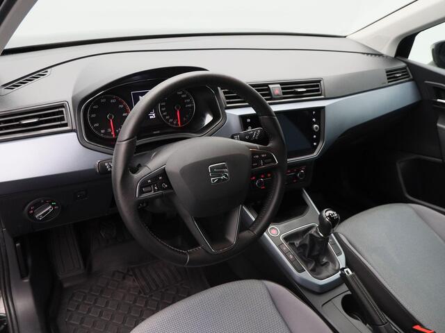 Seat Arona 1.0 TSi 115 Pk Style Business Intense | Adaptive Cruise | Camera | Trekhaak | CarPlay | 16 Inch | Climatronic | 77.602 Km !!