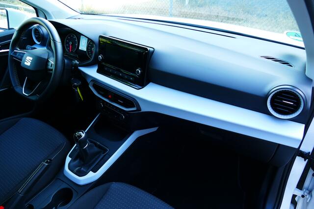 Seat Arona 1.0 TSI Style. Carplay/Android Navi, Clima, Cruise, 16"LMV, Haak 1000kg