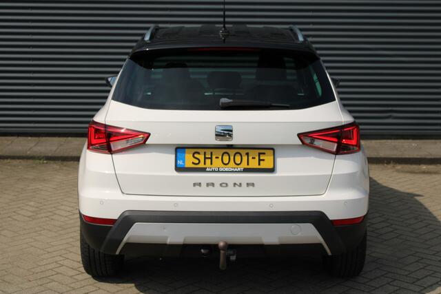 Seat Arona 1.0 TSI Xcellence Trekhaak Camera Navigatie CarPlay