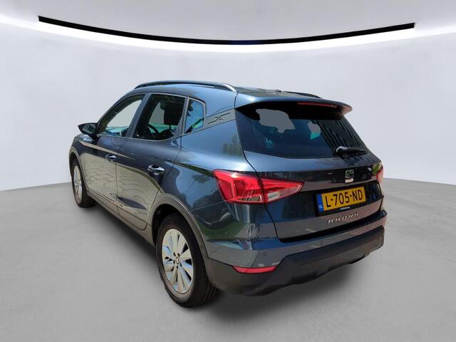 Seat Arona 1.0 TSI Style Business Intense / CRUISE/ NAVI/ PARK. SENSOREN + CAMERA/ CLIMATE/ KEYLESS