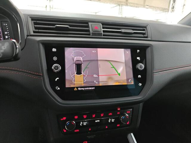 Seat Arona 1.0 TSI FR Business Intense / CRUISE/ DIGITAL DASH/ NAVI/ FULL LINK/ KEYLESS/ CLIMATE/ STOELVERWARMING/ PARK. SENSOREN + CAMERA/ LED