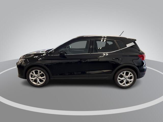 Seat Arona 1.0 EcoTSI 115pk DSG FR Business Connect · Apple/Android Car Play · Cruise Control · Clima · Parkeersensoren · LED Koplampen · 17"Velgen ·