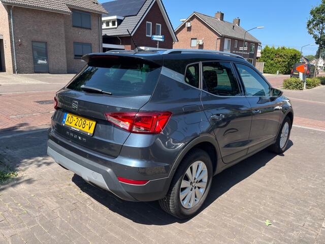 Seat Arona 1.0 TSI Xcellence Business Intense / DIGI COCKPIT / CARPLAY / CAMERA / NAVI / ADAP. CRUISE / AIRCO-ECC