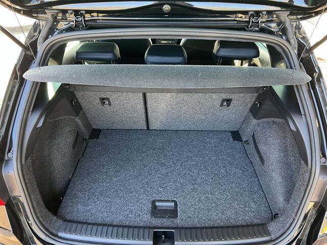 Seat Arona 1.0 TSI FR Business Intense / Alcantara / Led / Virtual cockpit / Camera P4