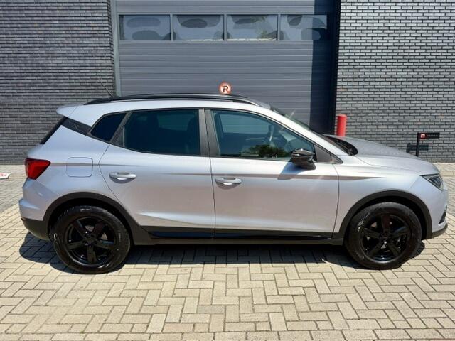 Seat Arona 1.0 TSI Style B.Int+ Carplay Virtual Cockpit Trekhaak