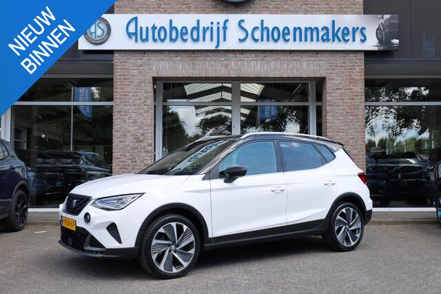 Seat Arona 1.0 TSI Xperience CAMERA DAB LEER/ALCANTARA CARPLAY SFEERVERLICHTING CRUISE 18"LMV PARK-ASSIST STUURFLIPPERS DUO-TONE
