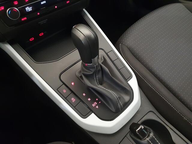 Seat Arona 1.0 TSI 110pk DSG/AUT Style Cruise control, Parkeer assistent, Climatronic