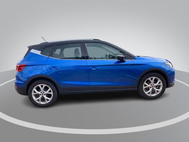 Seat Arona 1.0EcoTSI/95PK FR · Apple/Android Car Play · LED · Cruise control · Garantie t/m 08-04-2027