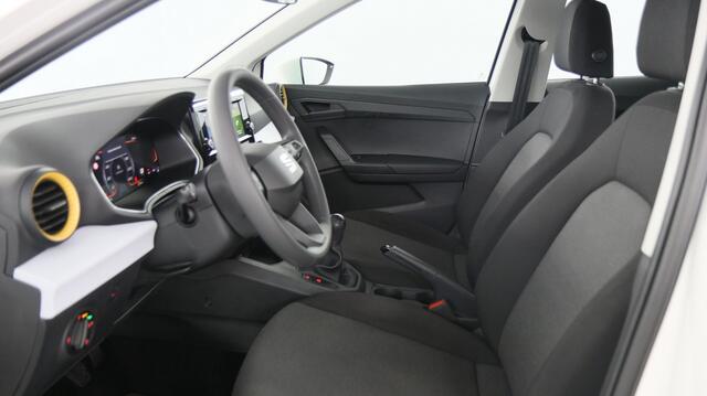 Seat Arona 1.0 EcoTSI 95pk Reference / Navigatie via App Connect / Parkeersensoren