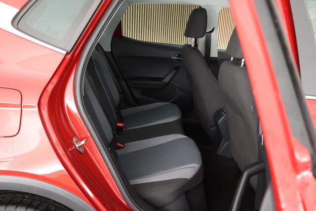 Seat Arona 1.0 TSI 95pk Style Launch Edition Navigatie Climate Control Parkeersensoren