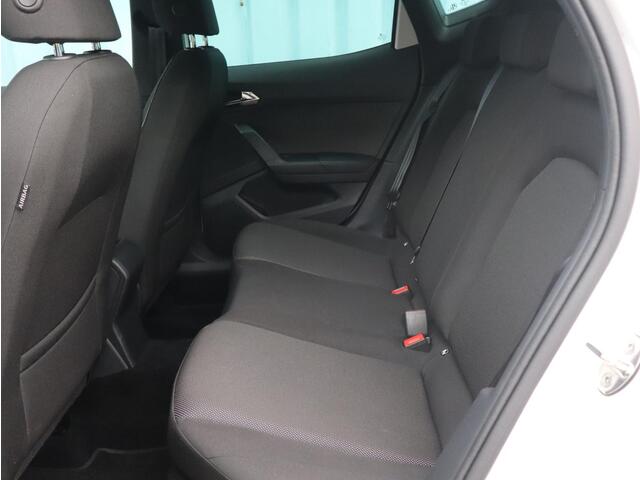 Seat Arona 1.0 TSI 110pk Xcellence Intense | NAVI | TREKHAAK | CAMERA | CLIMA | CARPLAY | ANDROID AUTO |