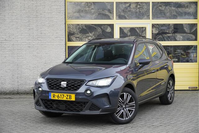 Seat Arona 1.0 TSI Style BJ2022 Lmv 17" | Led | Pdc | App-Connect | Climate control | Cruise control | Getint glas