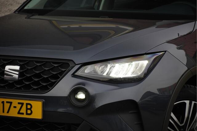 Seat Arona 1.0 TSI Style BJ2022 Lmv 17" | Led | Pdc | App-Connect | Climate control | Cruise control | Getint glas