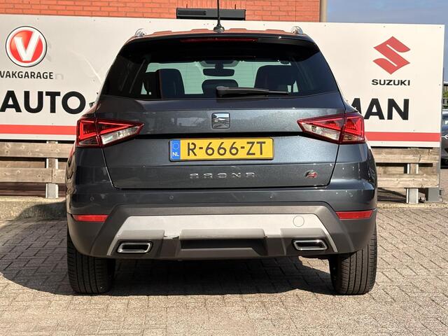 Seat Arona 1.0 TSI Xcellence Business Intense Parkeersensoren Rondom, Stoelverwarming, Apple Carplay/Android Auto, Climate Control