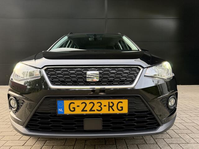 Seat Arona 1.0 TSI Style Business Intense 1 jaar Bovag garantie, camera, PDC, Carplay 4 seizoen banden, dealer onderhouden