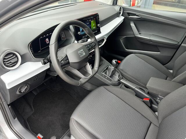 Seat IBIZA 1.0 EcoTSI Style Business Connect / 16'' lmv / stoelverwarming / parkeersensoren /