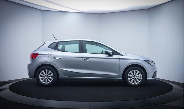 Seat IBIZA 1.0TSI Dsg FR LED/CAMERA/CARPLAY/CLIMA/CRUISE/LANE ASSIST/PDC V+A/LMV