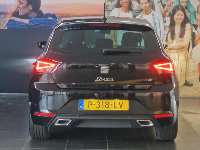 Seat IBIZA 1.0 EcoTSI FR Business Intense NAVIGATIE | ACHTERUITRIJCAMERA | PARKEERSENSOREN VOOR-EN ACHTER | STOELVERWARMING | 17" LICHTMETALEN VELGEN