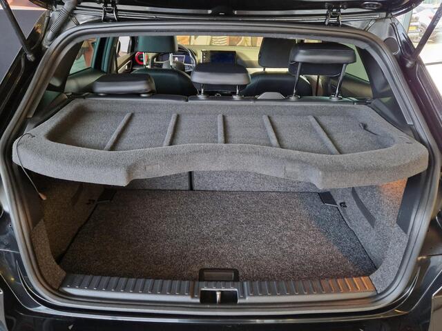Seat IBIZA 1.0 EcoTSI FR Business Intense NAVIGATIE | ACHTERUITRIJCAMERA | PARKEERSENSOREN VOOR-EN ACHTER | STOELVERWARMING | 17" LICHTMETALEN VELGEN