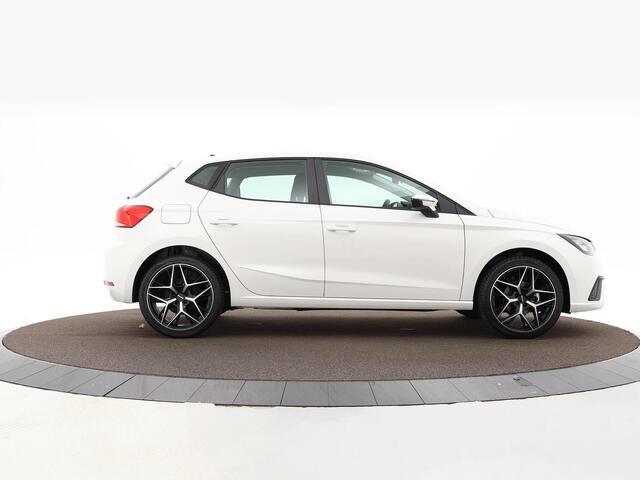 Seat IBIZA Style 1.0 TSI 95 pk Hatchback 5 deurs | Apple Carplay | Lichtmetalen velgen | Parkeersensoren |