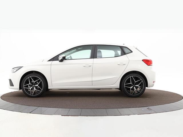 Seat IBIZA Style 1.0 TSI 95 pk Hatchback 5 deurs | Apple Carplay | Lichtmetalen velgen | Parkeersensoren |