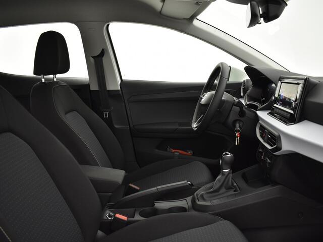 Seat IBIZA Style 1.0 TSI 95 pk Hatchback 5 deurs | Apple Carplay | Lichtmetalen velgen | Parkeersensoren |