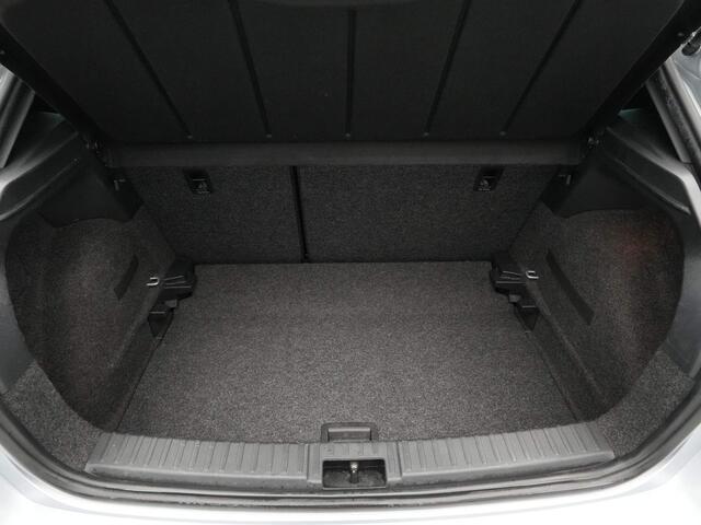 Seat IBIZA 1.0 TSI 110pk DSG FR Business Intense Navigatie Camera Stoelverwarming 18'' Lm Velgen