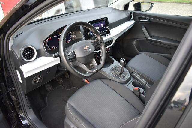 Seat IBIZA 1.0 EcoTSI Style Business Connect / Parkeersensoren v+a / Climatic / Stoelverwarming / Apple carplay