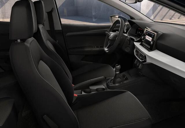 Seat IBIZA 1.0 EcoTSI Style Cruise Control / 15 inch lichtmetalen velgen / Apple CarPlay(TM) & Android Auto(TM) / Parkeersensoren achter
