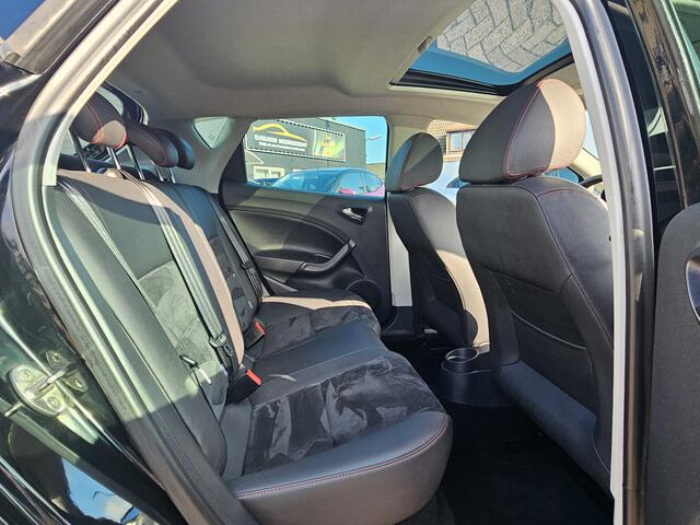 Seat IBIZA 1.0 Eco TSI 110PK FR Uitvoering PANORAMADAK|XENON LED|NAVIGATIE|LEDER/ALCANTARA|GETINT GLAS|PDC|ECC/AIRCO|17 INCH Maandag tot Vrijdag van 09.00 tot 20.00 uur en Zaterdag van 09.00 tot 18.00 uur