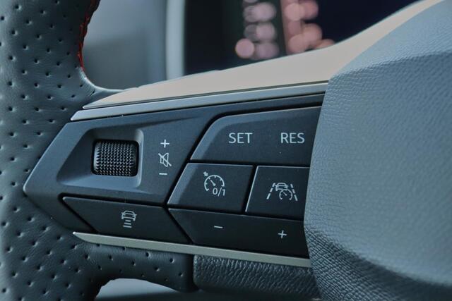 Seat IBIZA FR Business Connect 1.0 70 kW / 95 pk EcoTSI Hatch back 5 deurs 5 versn. Hand | Achteruitrijcamera | Adaptive cruise control | Stoelverwarming |