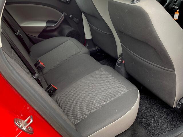 Seat IBIZA 1.2 TSI Style 90pk 5drs /park.sens/ blueth