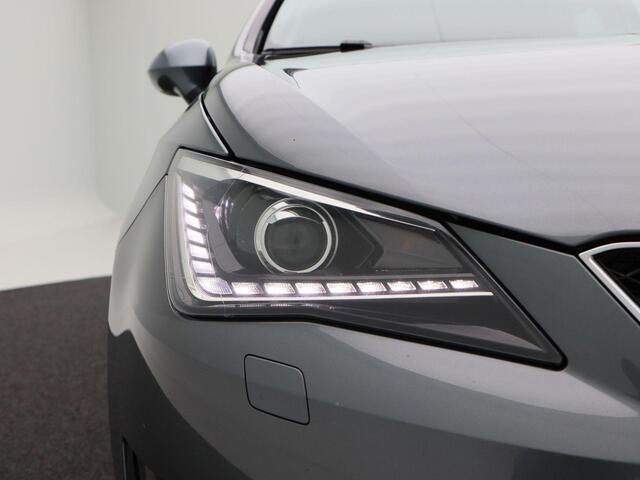 Seat IBIZA ST 1.2 TSi FR Dynamic | Cruise Control | Parkeersensoren | Privacy Glass | Navigatiesysteem | 17 Inch