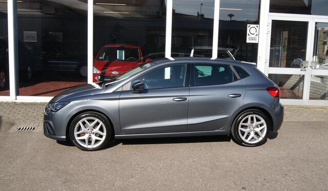 Seat IBIZA 1.0 TSI FR Business Intense Navi,Camera,Cruise,Full Led,RIJKLAARPRIJS!!