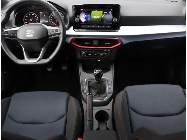 Seat IBIZA 1.0 EcoTSI FR | Beats Audio | LED | 17'' | DAB | Org. Nederlands