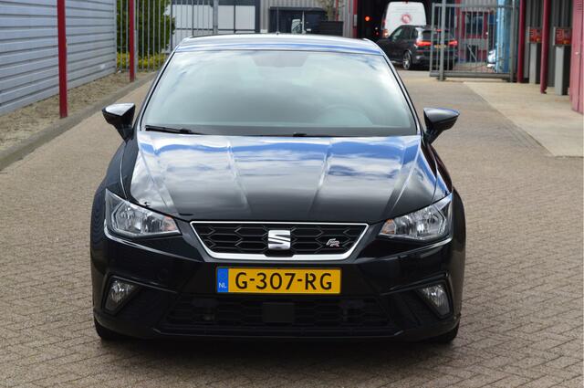Seat IBIZA 1.0 TSI FR Business Intense O.a: PDC, Carplay, Clima, Navi, Cruise, Rijklaar, Etc. All-in prijs!