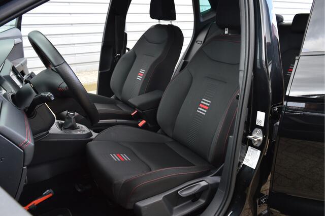 Seat IBIZA 1.0 TSI FR Business Intense O.a: PDC, Carplay, Clima, Navi, Cruise, Rijklaar, Etc. All-in prijs!