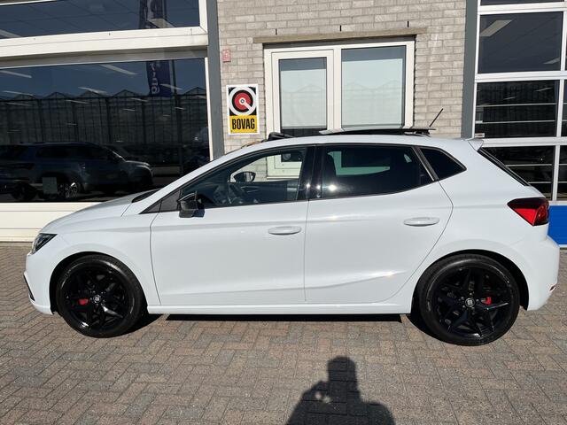 Seat IBIZA 1.0 TSI FR Business Intense Plus / AUTOMAAT/ PANO/ BEATS AUDIO/ CAMERA/ PARK. SENSOREN/ DCC/ GETINT GLAS/ CRUISE/ VIRTUAL COCKPIT/ LED/ STOELVERWARM./ APP-CONNECT/ DIVERSE HULPSYSTEMEN/ NAVI/ CLIMA/ DAB/ 17" LMV
