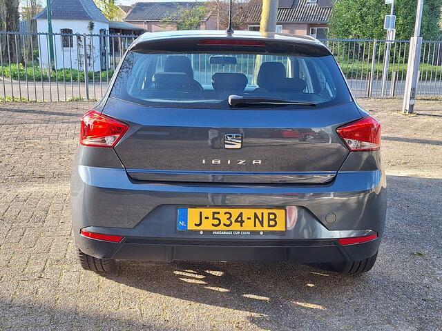 Seat IBIZA 1.0 MPI Reference Airco / Cruise Control / Speed limiter / Seizoenenbanden/ Audio