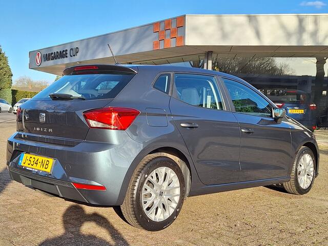 Seat IBIZA 1.0 MPI Reference Airco / Cruise Control / Speed limiter / Seizoenenbanden/ Audio